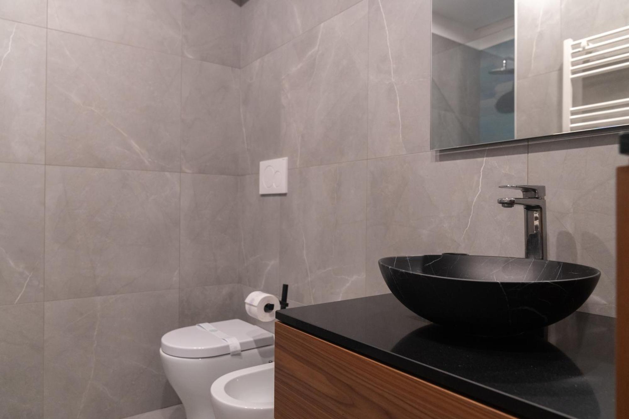 Suite Casa Degli Specchi, Appartamento Di Lusso In Galleria Buenos Aires Milan Extérieur photo